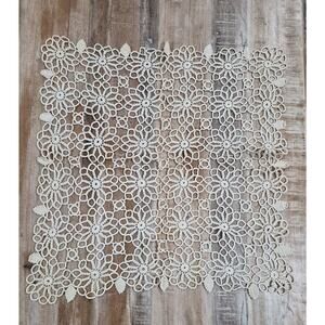 Antique Lace Embroidery Handmade Needlework Lace Trim